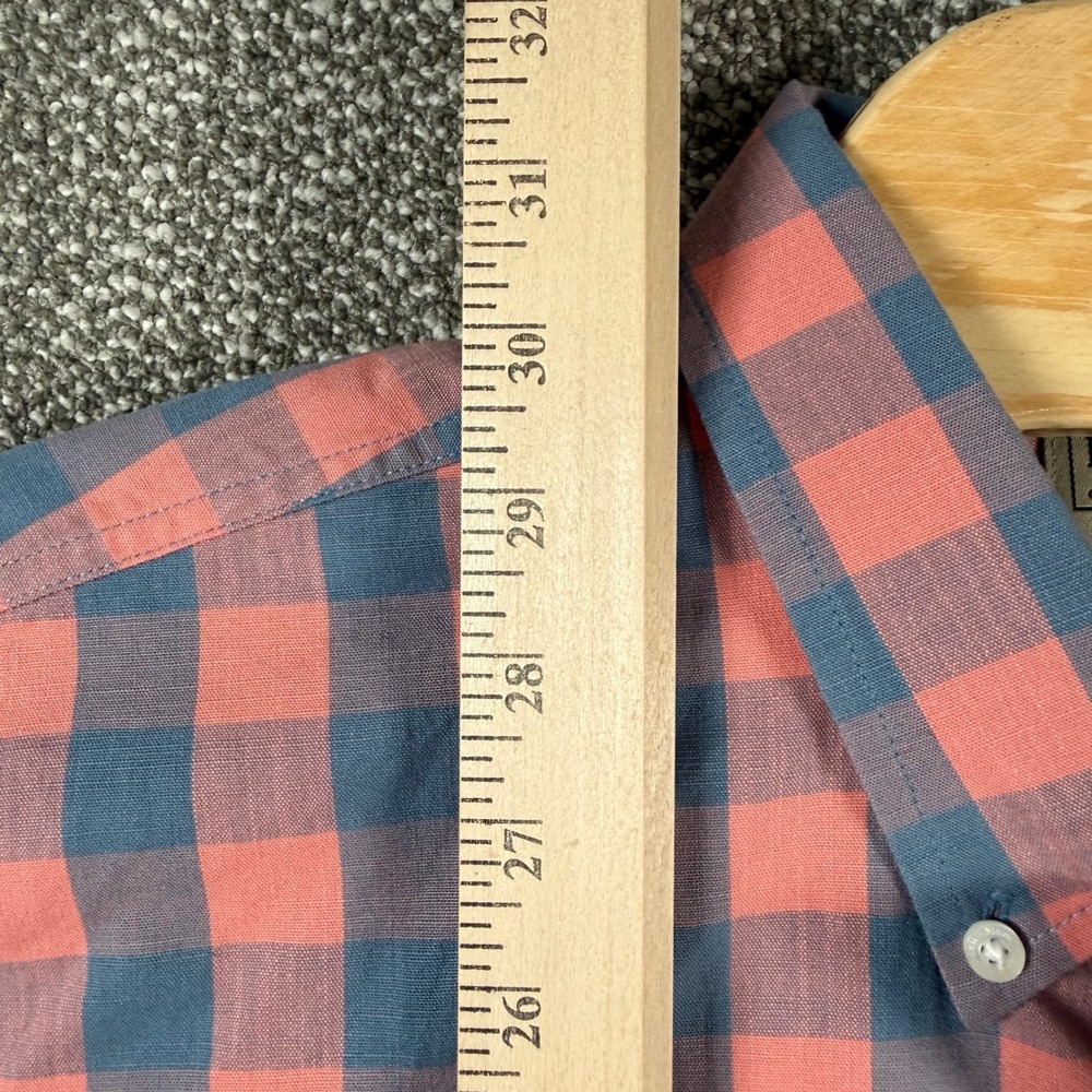 LL Bean Button Down Shirt Comfort Stretch Chambray Mens L Salmon Plaid SS Shirt - Picture 5 of 6